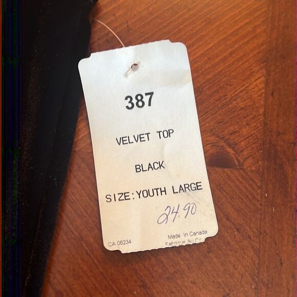 Jerry’s Girls Black Stretch Velour Top Size Large Dance Skating - Picture 6 of 6